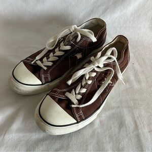 Women’s CONVERSE One Star Low-Top Sneakers Brown Canvas Size 8.5
